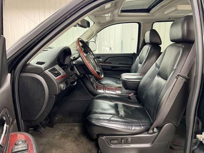 2007 Cadillac Escalade Base