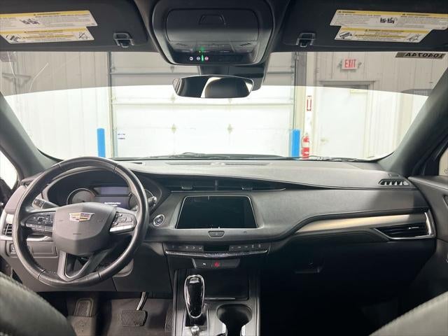 2020 Cadillac XT4 Premium Luxury