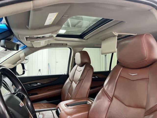 2018 Cadillac Escalade ESV Premium