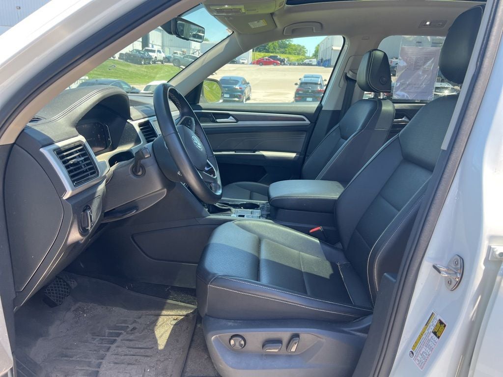 2023 Volkswagen Atlas 2.0T SE w/Technology