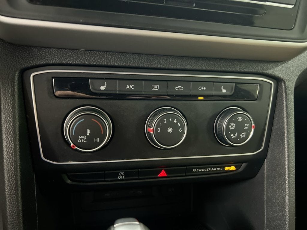 2023 Volkswagen Atlas Cross Sport 2.0T SE