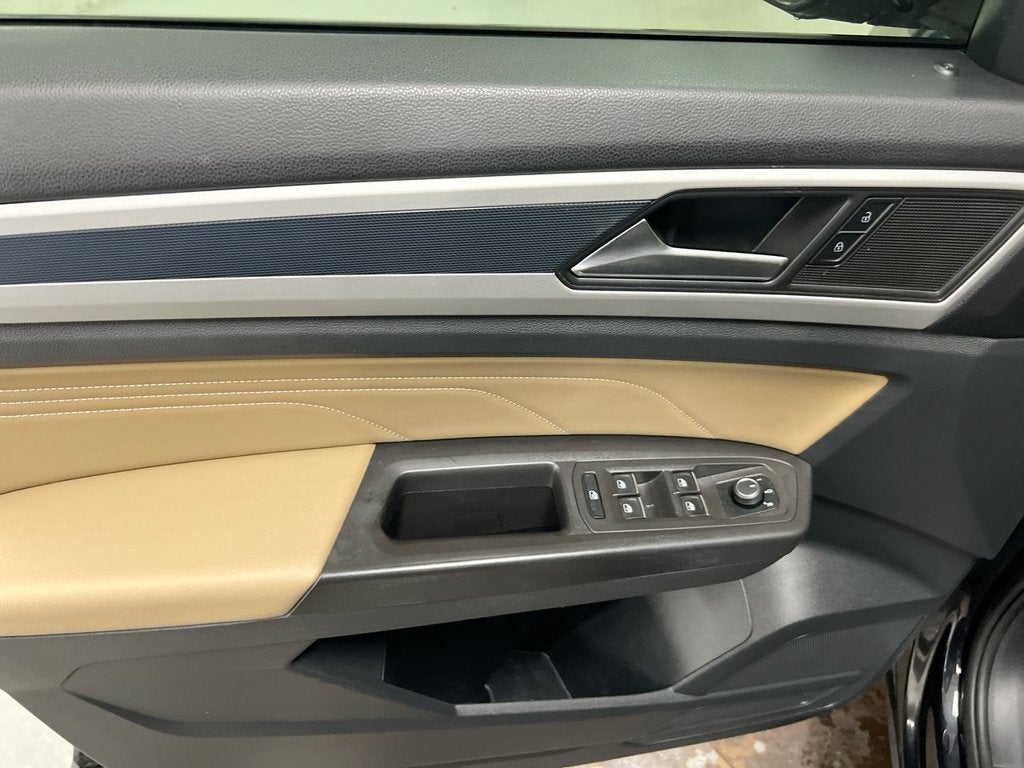 2023 Volkswagen Atlas Cross Sport 2.0T SE
