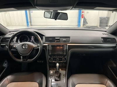 2018 Volkswagen Passat 3.6L V6 GT