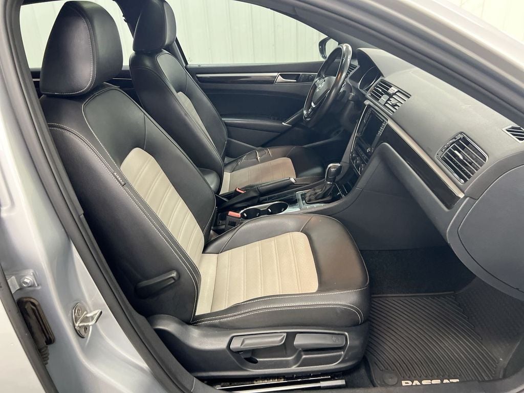 2018 Volkswagen Passat 3.6L V6 GT