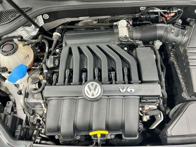 2018 Volkswagen Passat 3.6L V6 GT