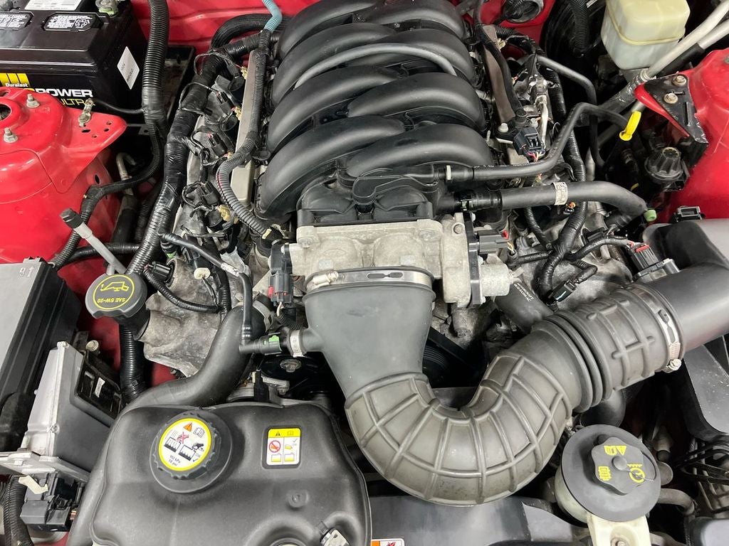 2005 Ford Mustang GT Deluxe