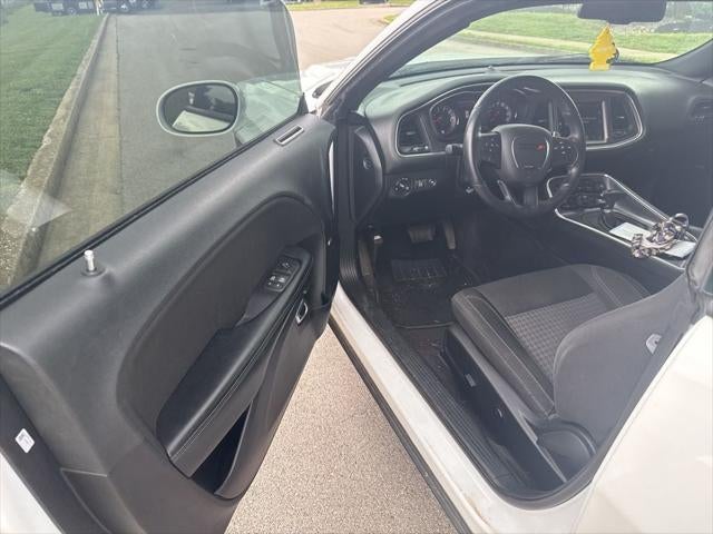 2016 Dodge Challenger SXT