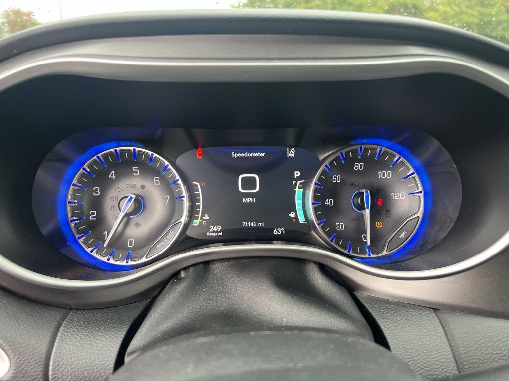 2024 Chrysler Pacifica Touring L