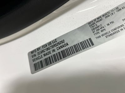 2025 Chrysler Pacifica Select