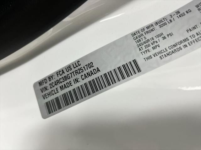 2026 Chrysler Pacifica Select