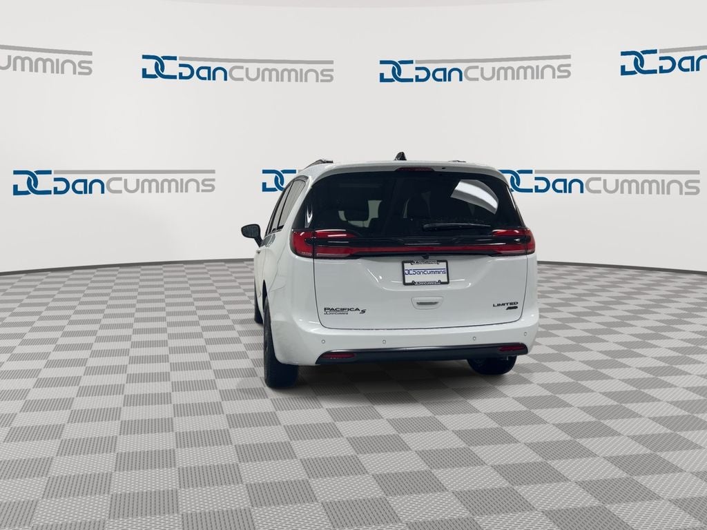 2027 Chrysler Pacifica Limited
