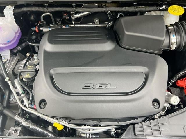 2027 Chrysler Pacifica Limited