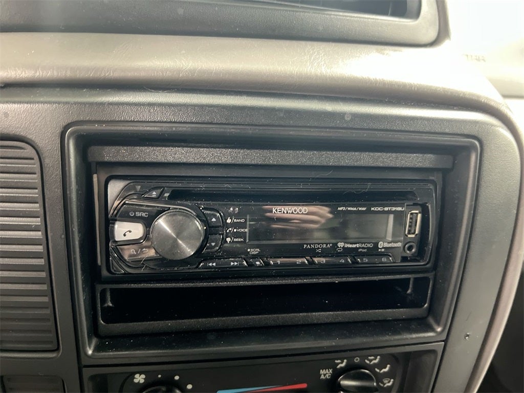 2001 Ford Windstar Standard