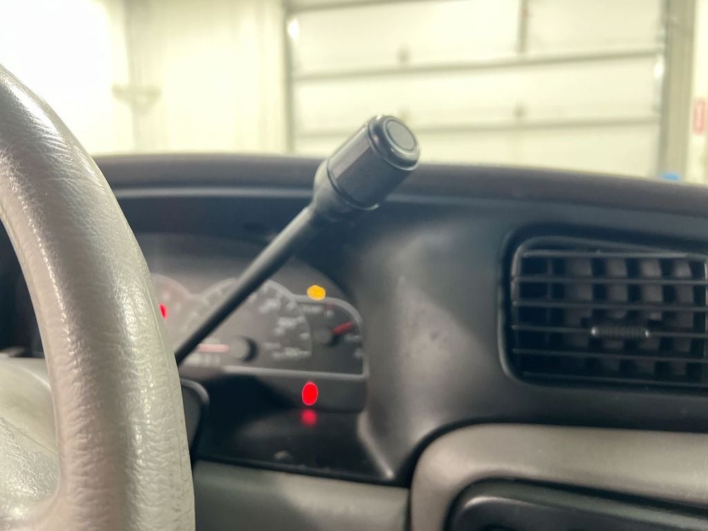 2001 Ford Windstar Standard