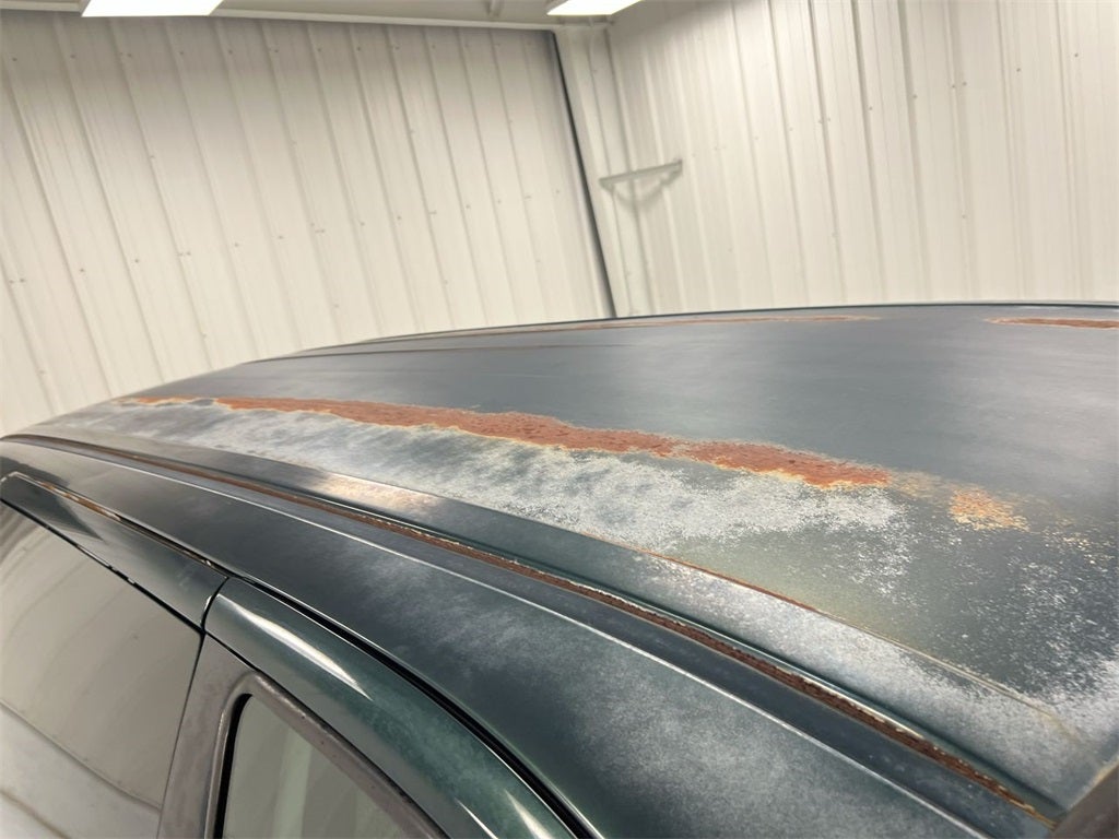 2001 Ford Windstar Standard