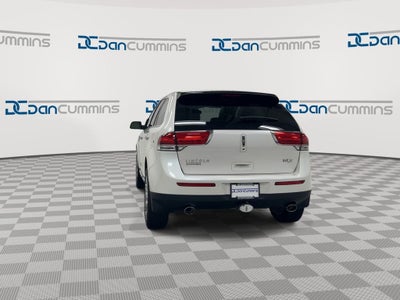 2015 Lincoln MKX Base