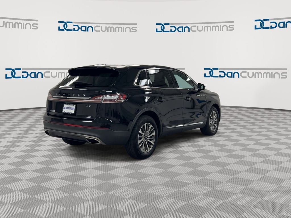 2019 Lincoln Nautilus Select