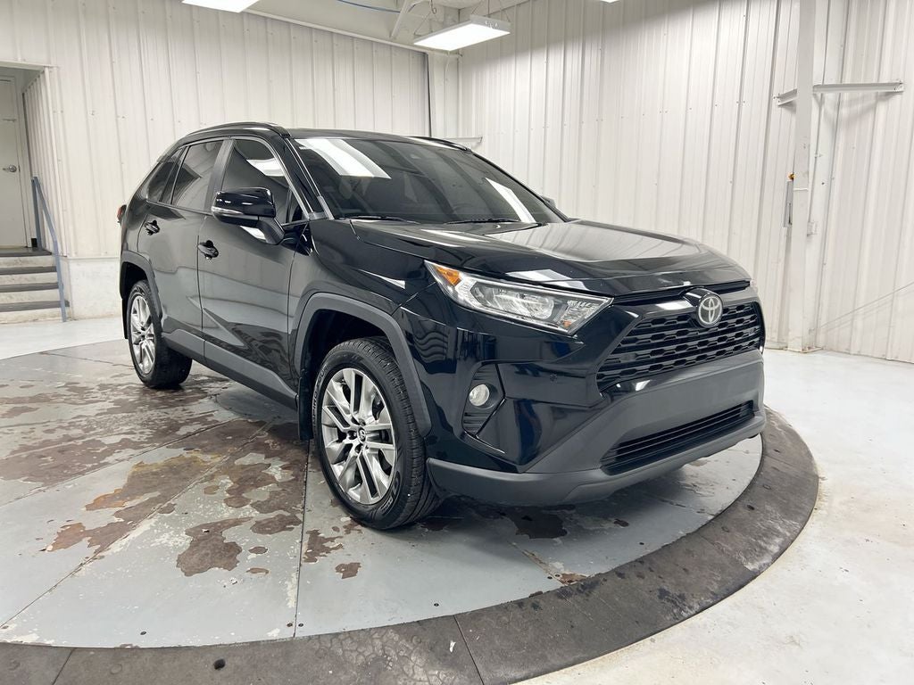 2019 Toyota RAV4 XLE Premium