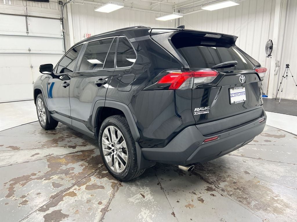 2019 Toyota RAV4 XLE Premium