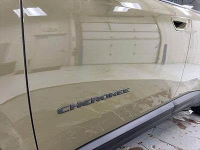 2026 Jeep Cherokee Laredo