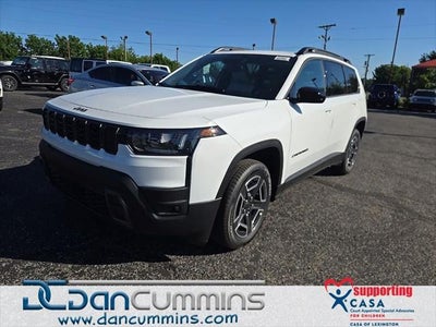 2026 Jeep Cherokee Laredo