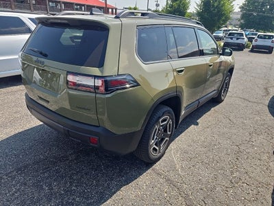 2026 Jeep Cherokee Laredo