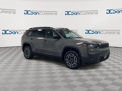 2026 Jeep Cherokee Laredo