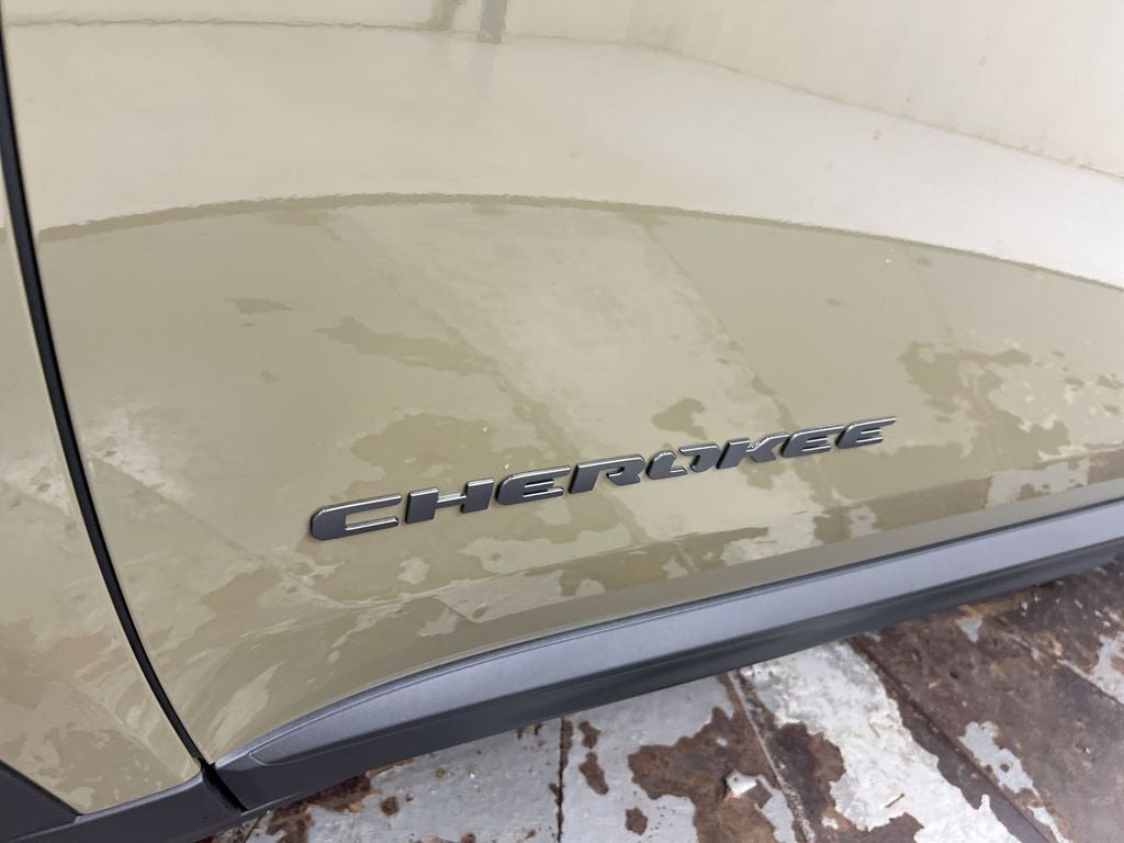 2026 Jeep Cherokee Overland