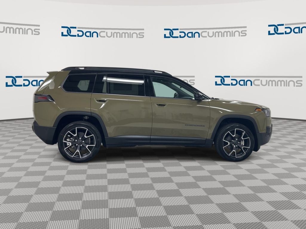 2026 Jeep Cherokee Overland