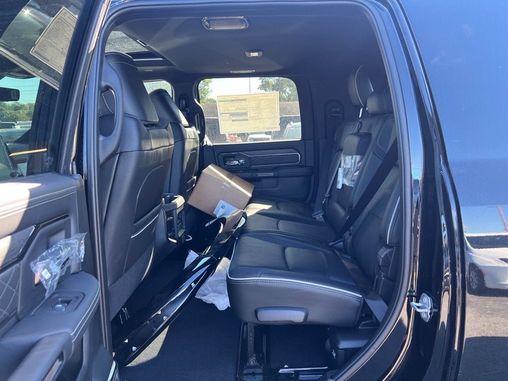 2027 RAM 3500 Limited