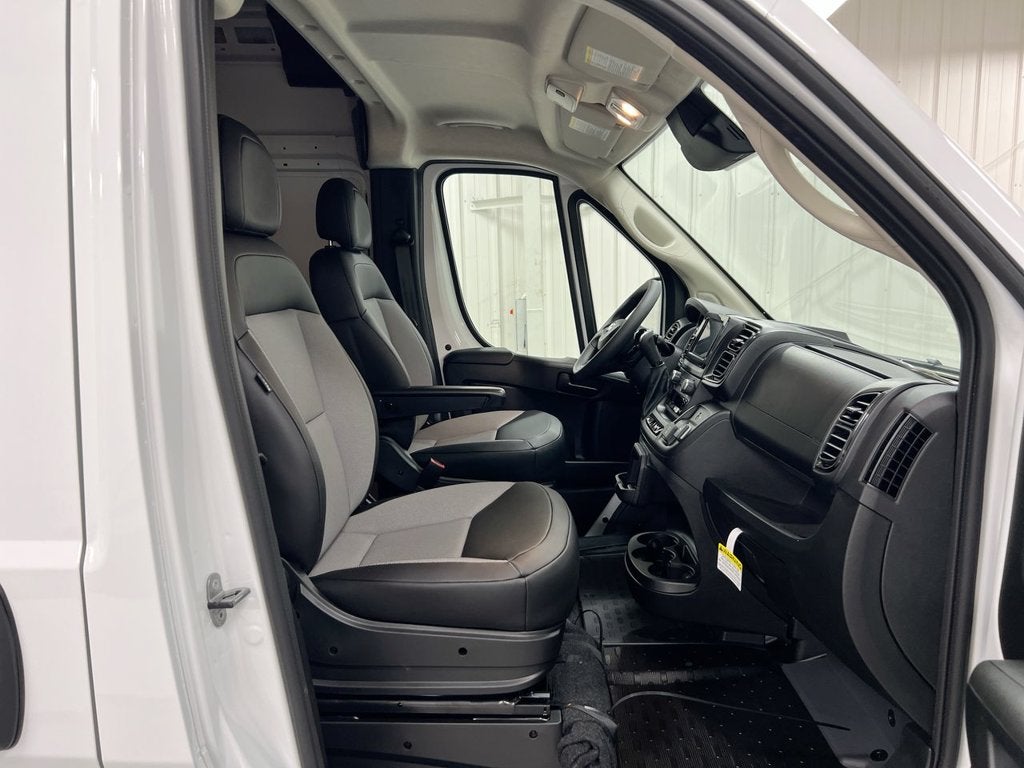 2027 RAM ProMaster 2500 High Roof