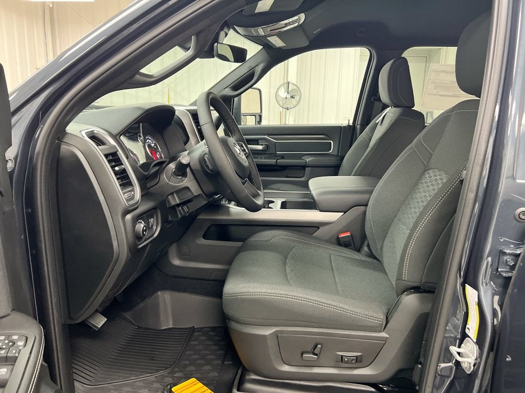2027 RAM 2500 Big Horn