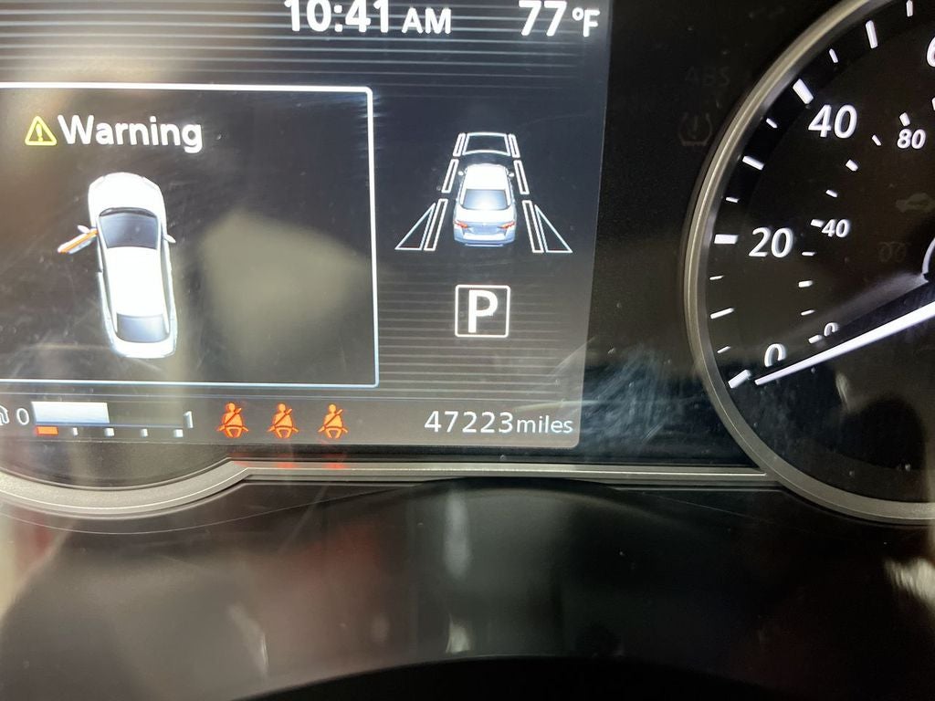 2023 Nissan Versa 1.6 SV