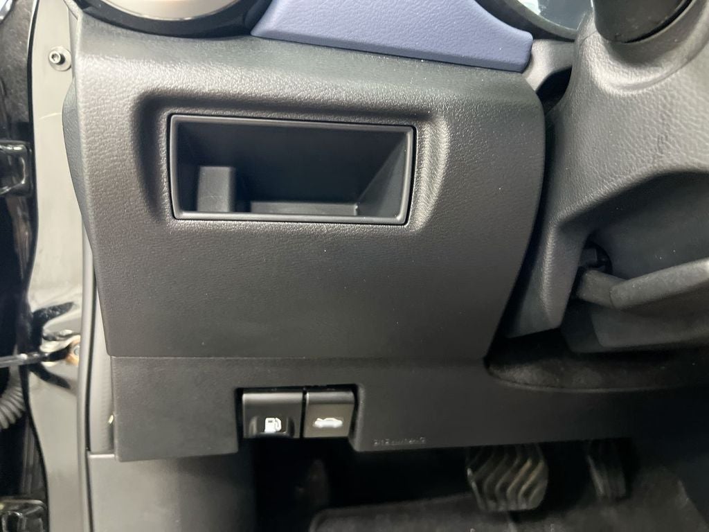 2023 Nissan Versa 1.6 SV