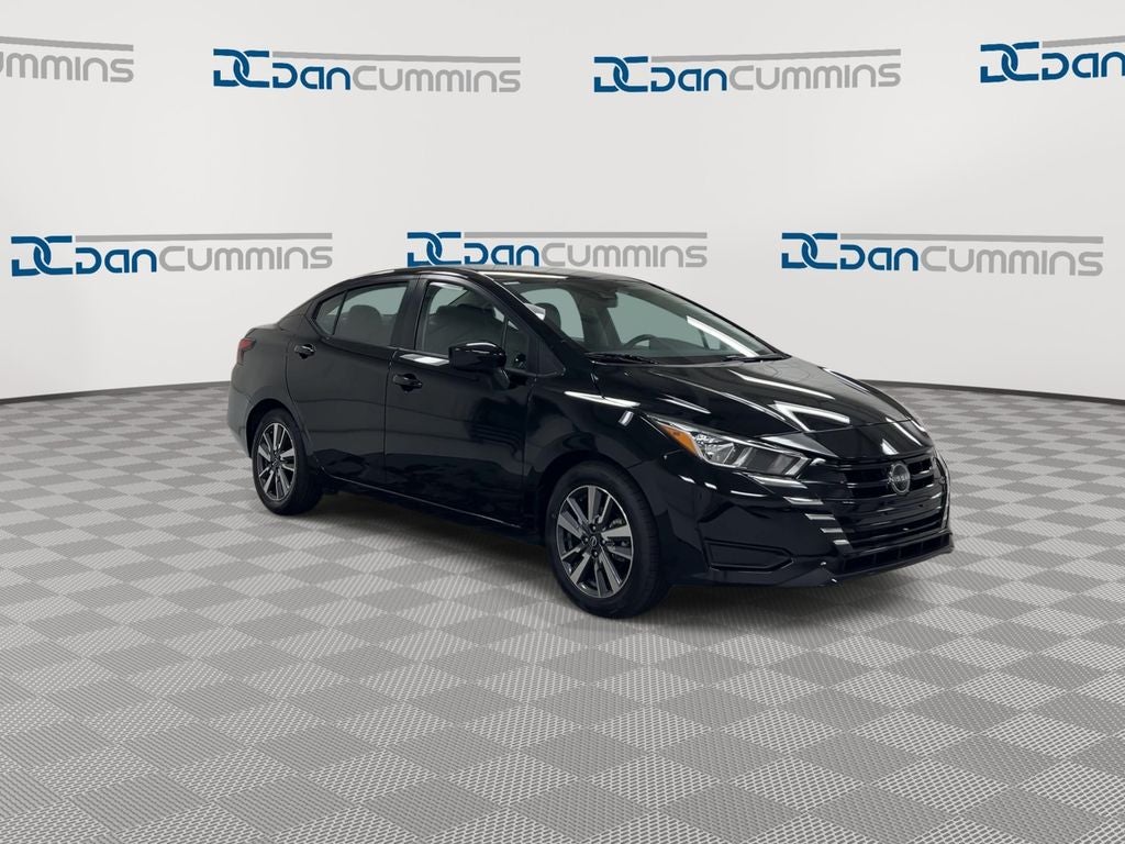 2023 Nissan Versa 1.6 SV