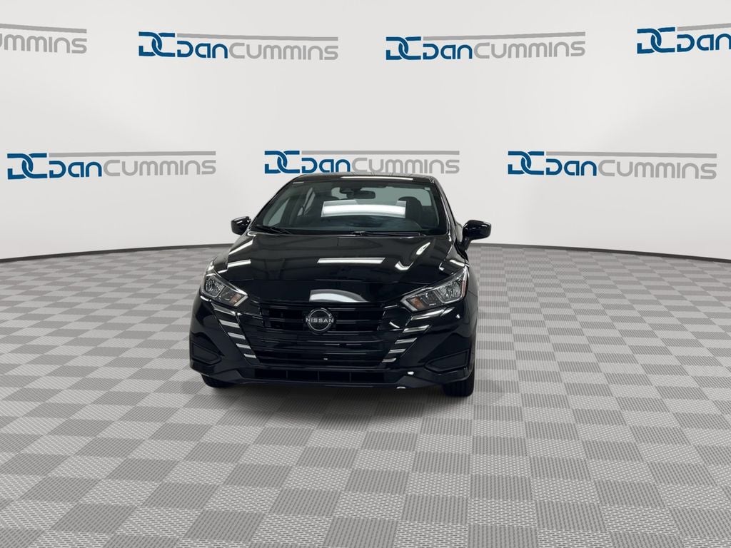 2023 Nissan Versa 1.6 SV