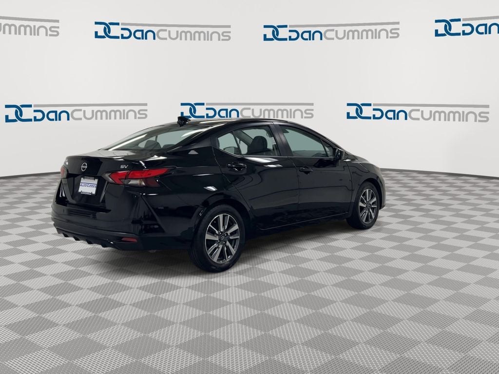 2023 Nissan Versa 1.6 SV