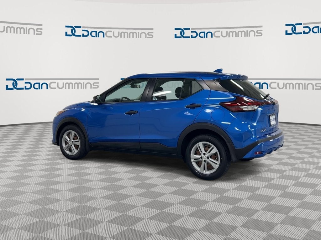 2023 Nissan Kicks S