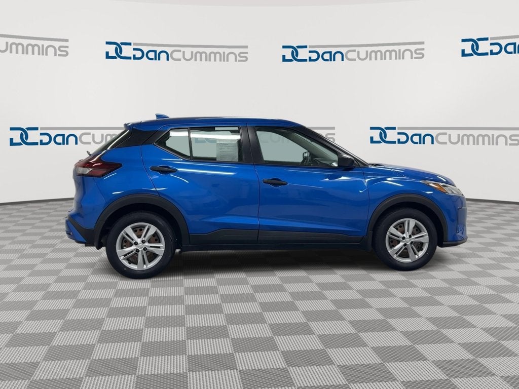 2023 Nissan Kicks S