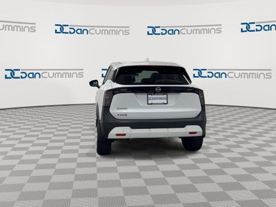 2025 Nissan Kicks SV