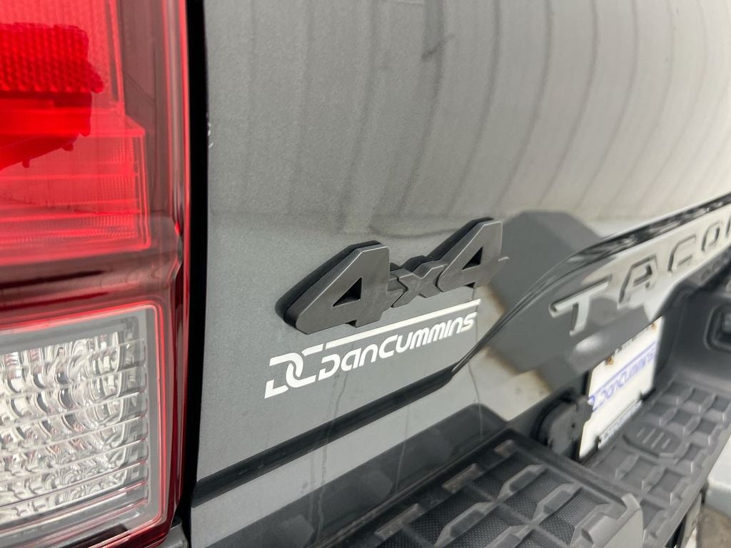 2018 Toyota Tacoma SR