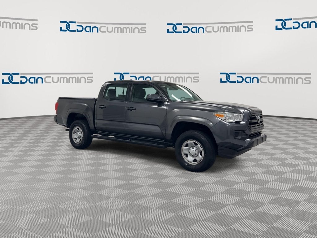 2017 Toyota Tacoma SR