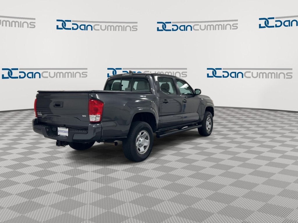 2017 Toyota Tacoma SR