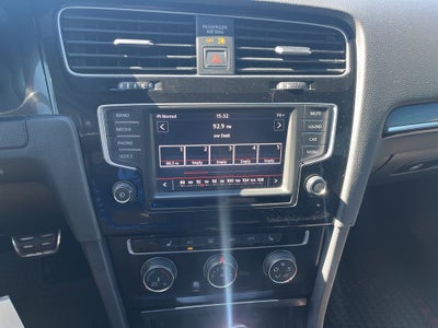 2016 Volkswagen Golf GTI S