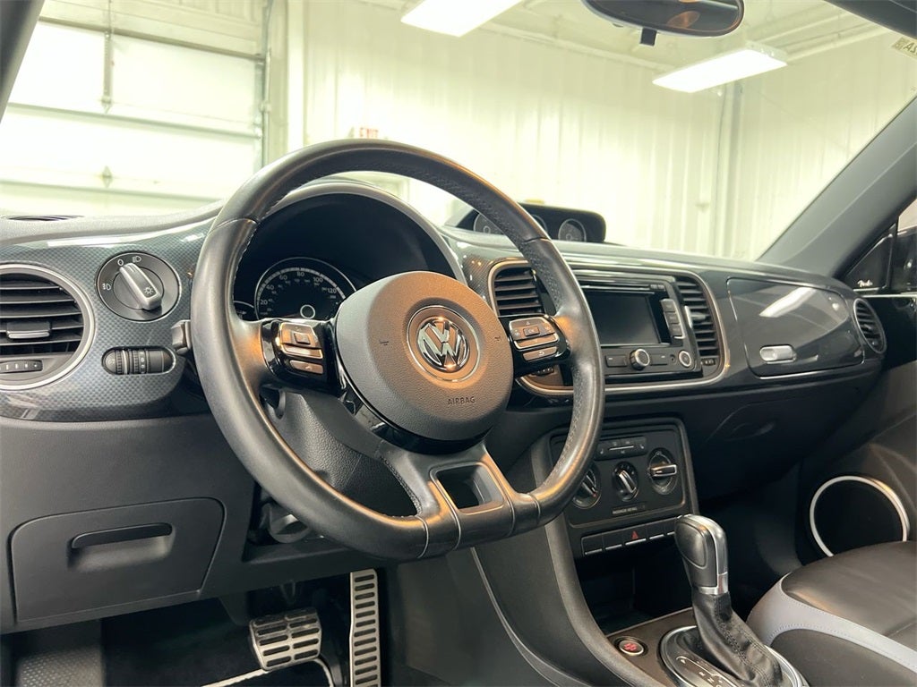 2013 Volkswagen Beetle 2.0 TSi