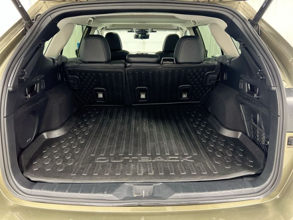 2023 Subaru Outback Touring XT
