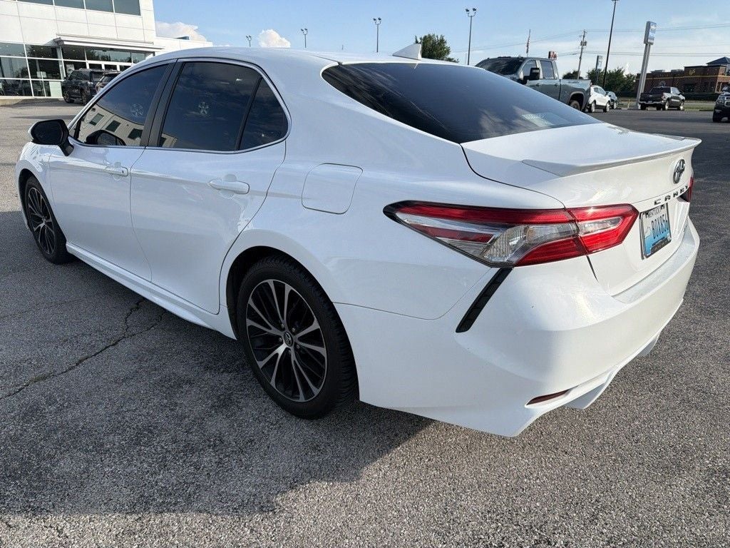 2019 Toyota Camry SE
