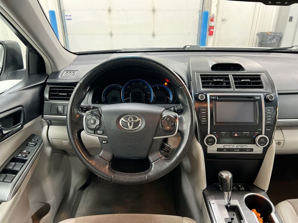 2012 Toyota Camry Hybrid LE