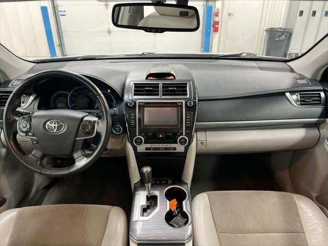 2012 Toyota Camry Hybrid XLE