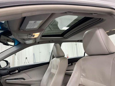 2012 Toyota Camry Hybrid XLE